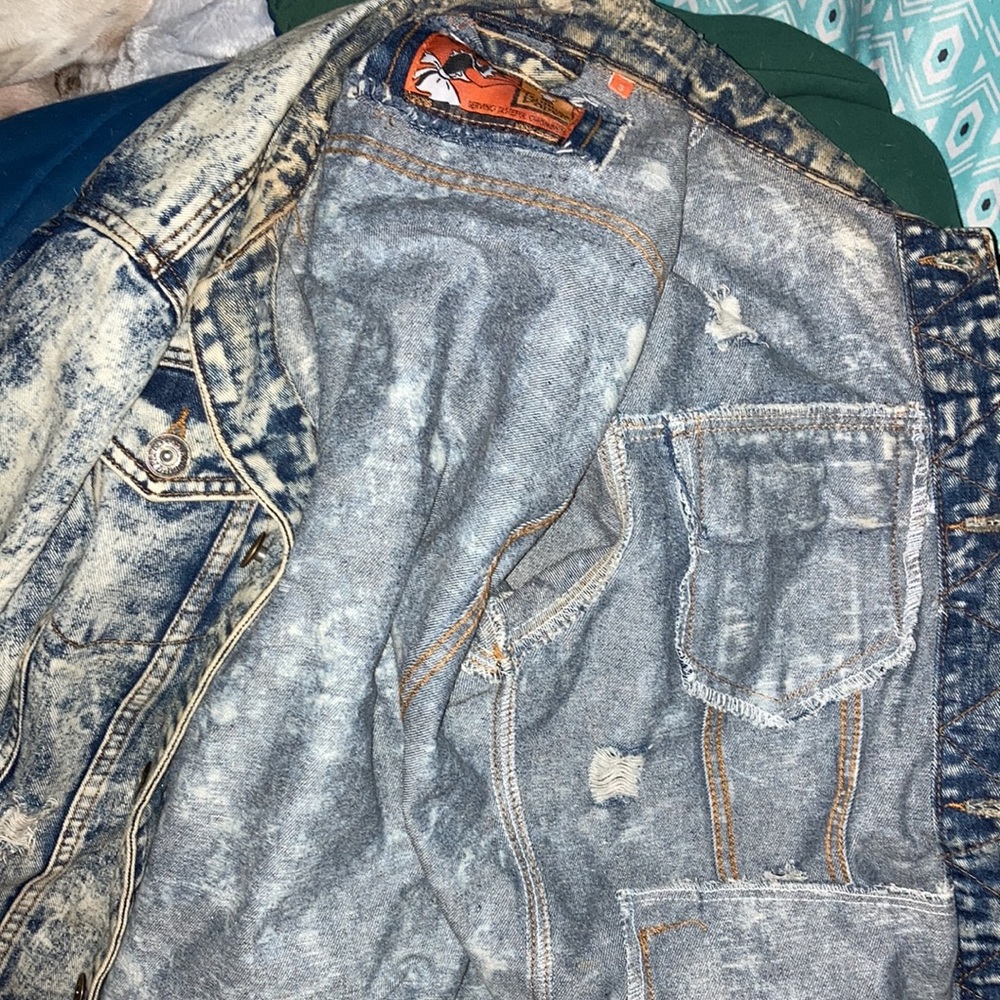 Jacket - Picture 3 of 3